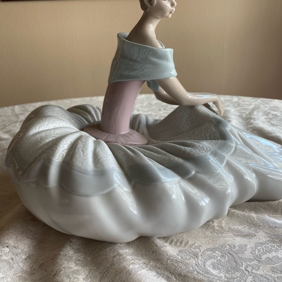 RETIRED NAO by LLADRO - Picture 7 of 8